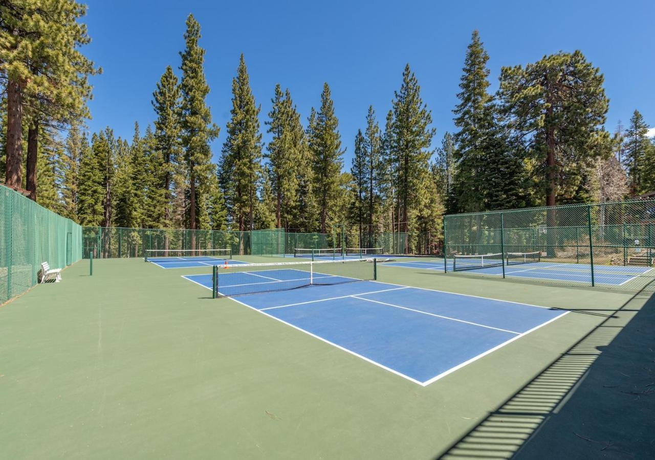 Northstar For 8 Free Shuttle * Truckee